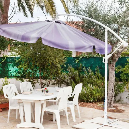 Сasa de vacaciones La Bahia-3 By Interhome