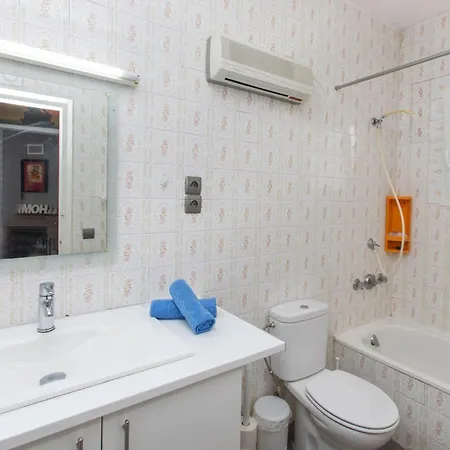 Holiday home La Bahia-3 By Interhome